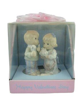 All Love is Sweet Happy Valentines Day 2002 Couple Figurine New in Package